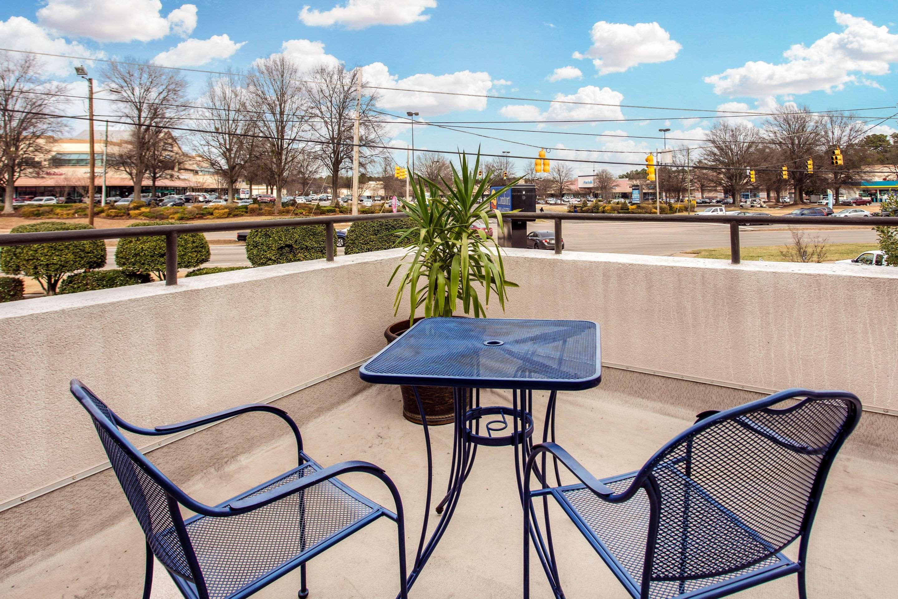 Best Western Plus Raleigh Crabtree Valley Hotel Exterior foto